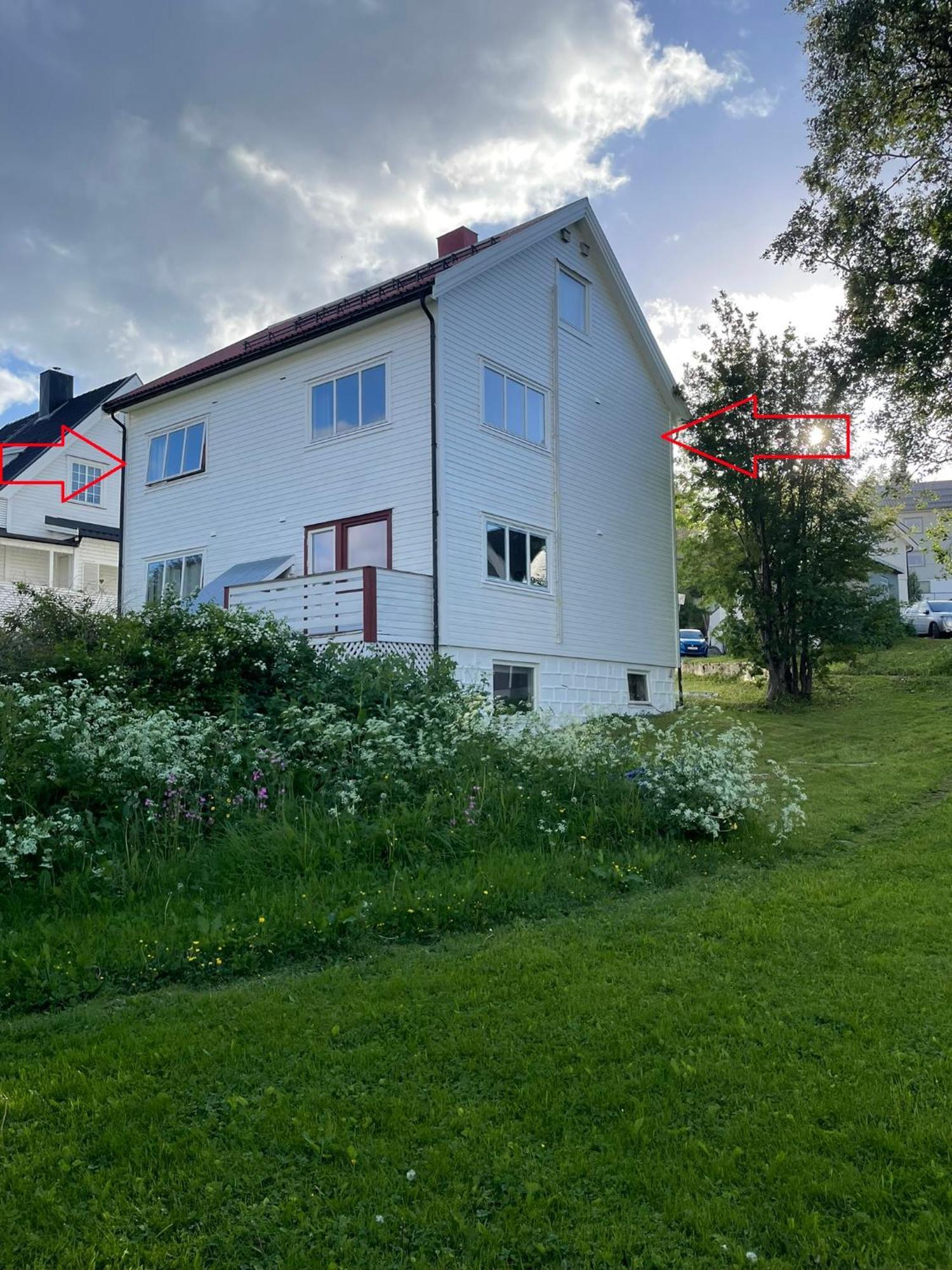 Centrally Located Apartment In Classic Townhouse Tromsø Buitenkant foto